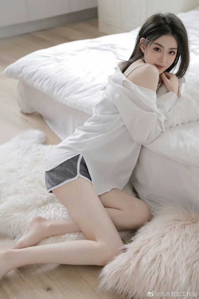 怪奇物语 封面