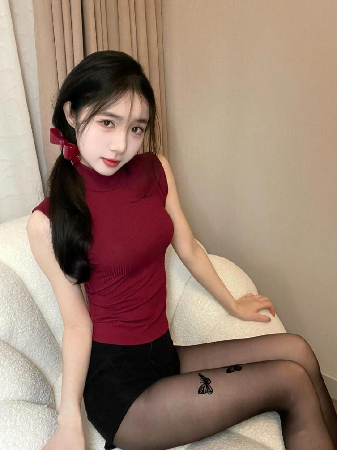 罗小黑战记2 封面