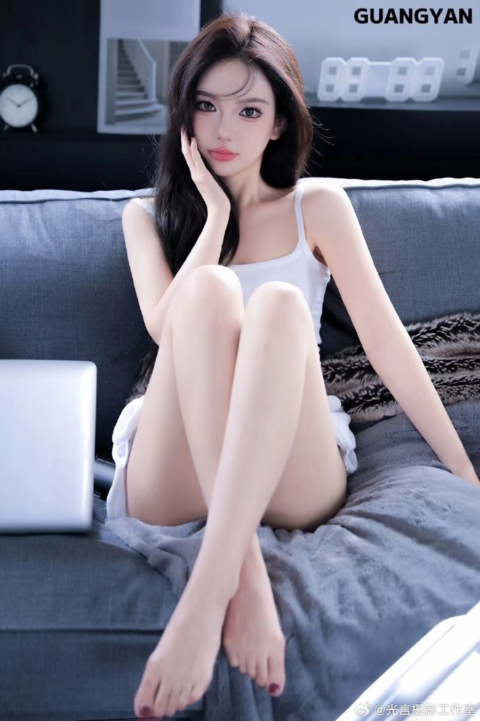 影评配图 · 现实题材氛围一角 · 蓝光